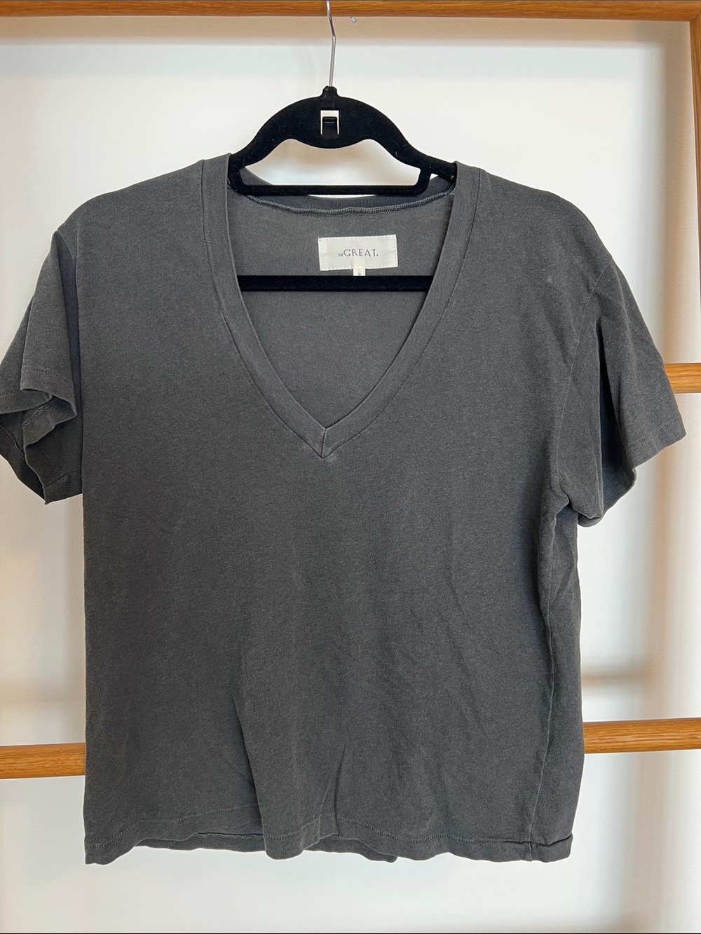 THE GREAT. Washed Charcoal Gray V-Neck Short Sleeve Tee